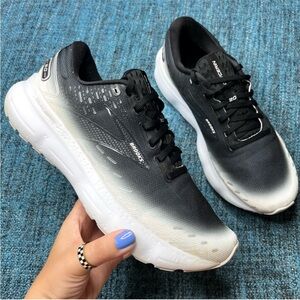 Brooks Glycerin 20 Running Shoes in Black White